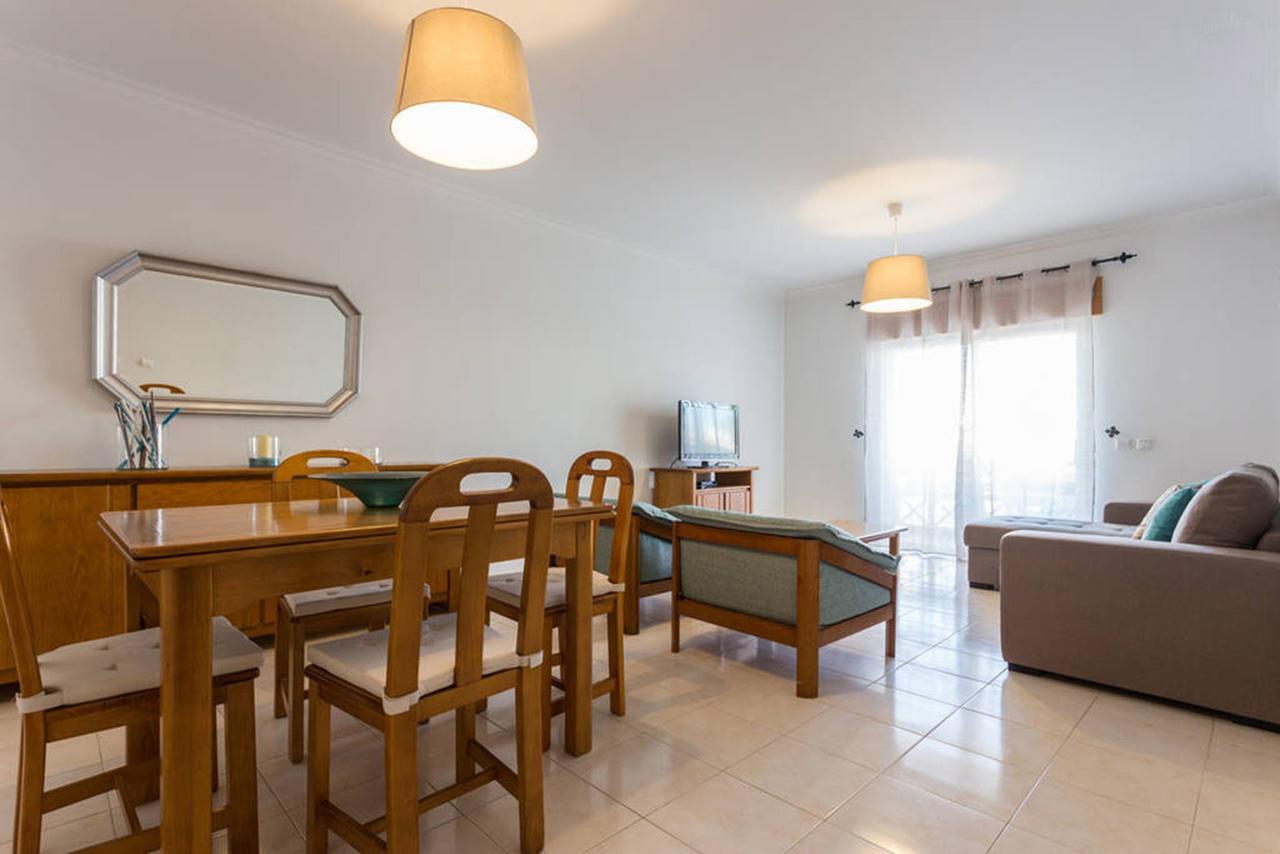 Apartamento In *